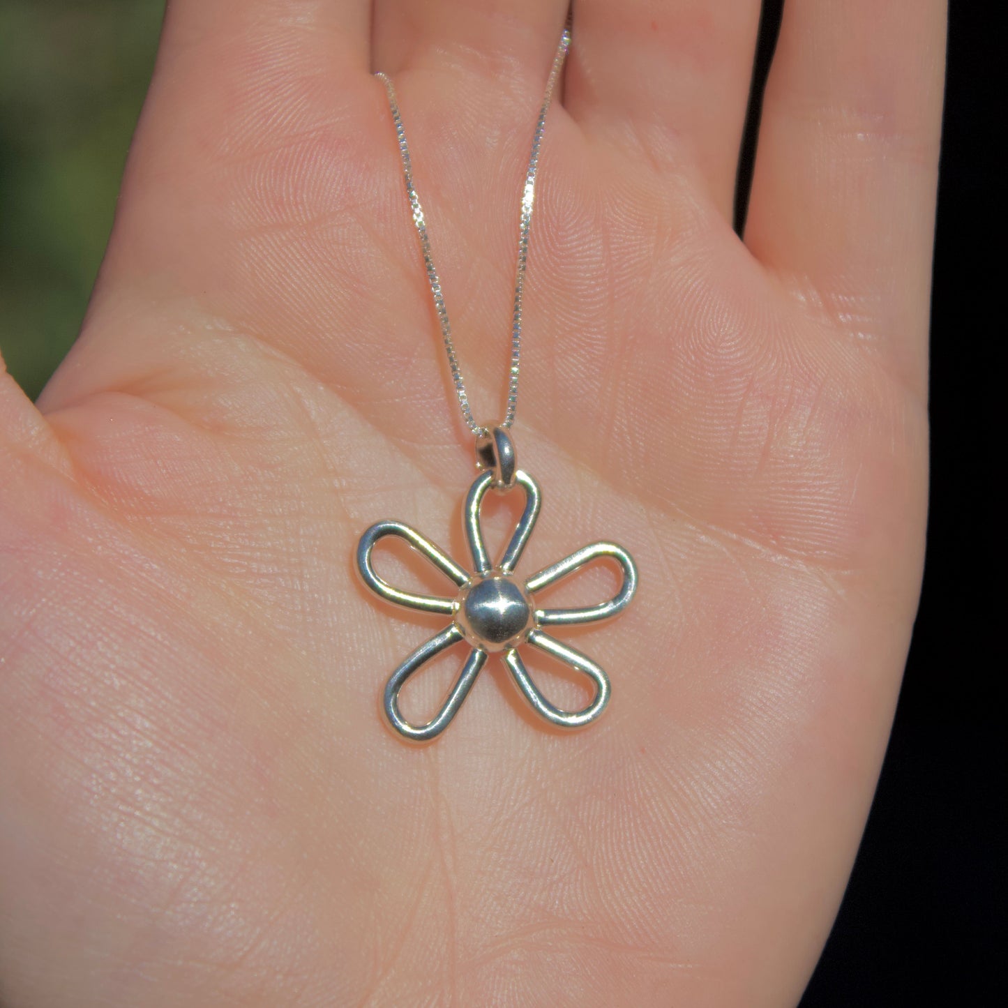 Daisy necklace