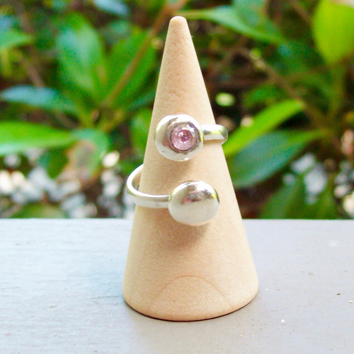 Zirconia dot ring
