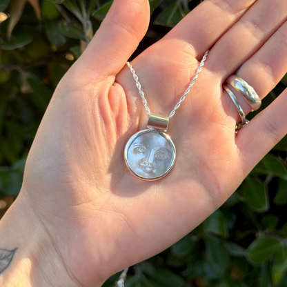 Moonface necklace