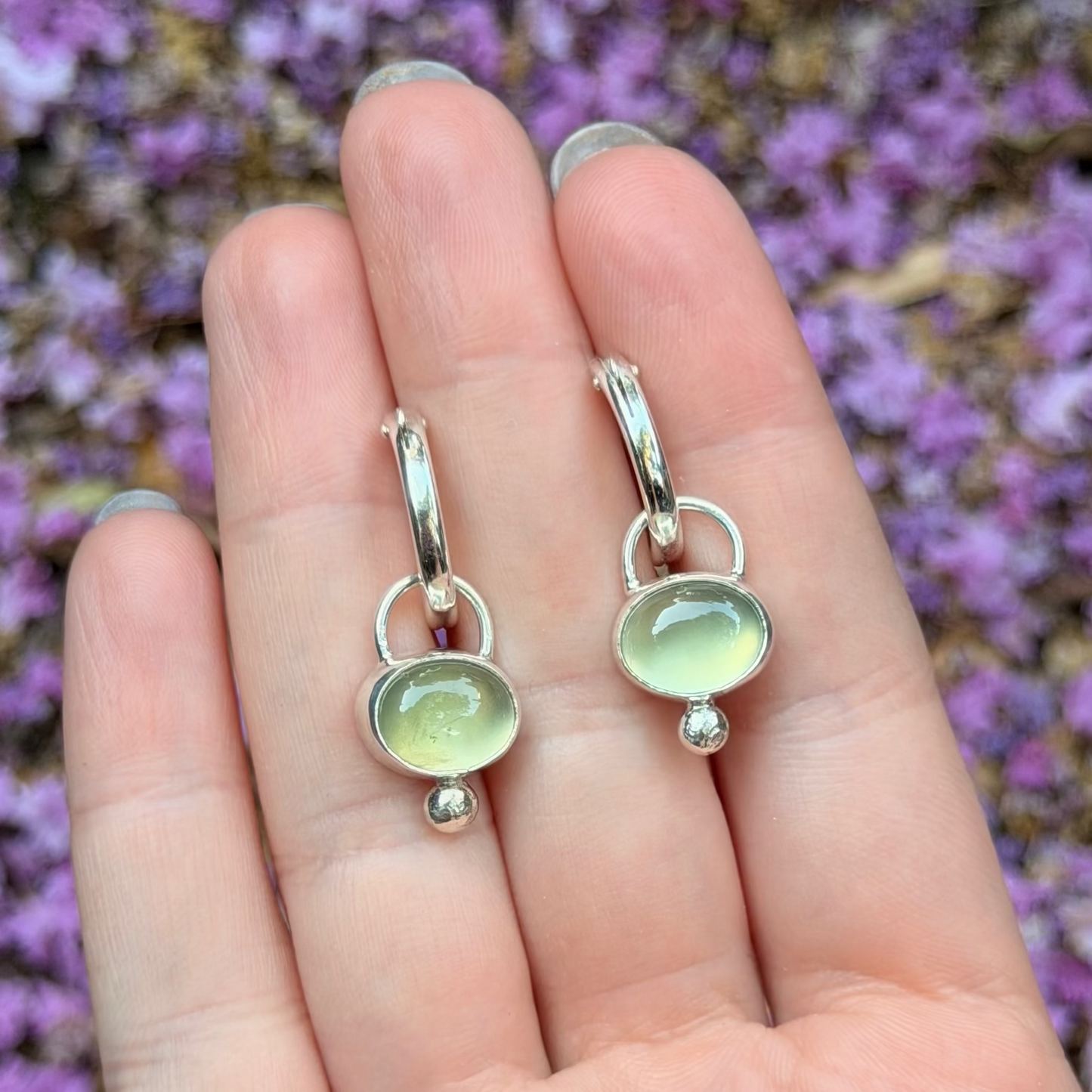Prehnite hoops