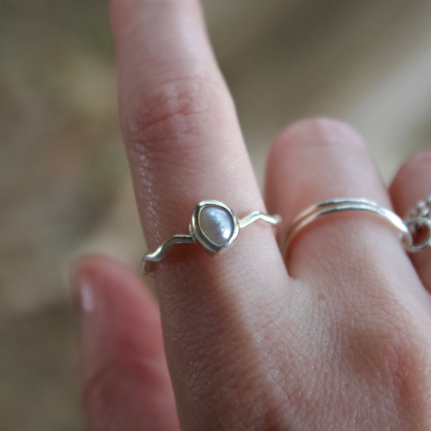 Tiny pearl wavy ring