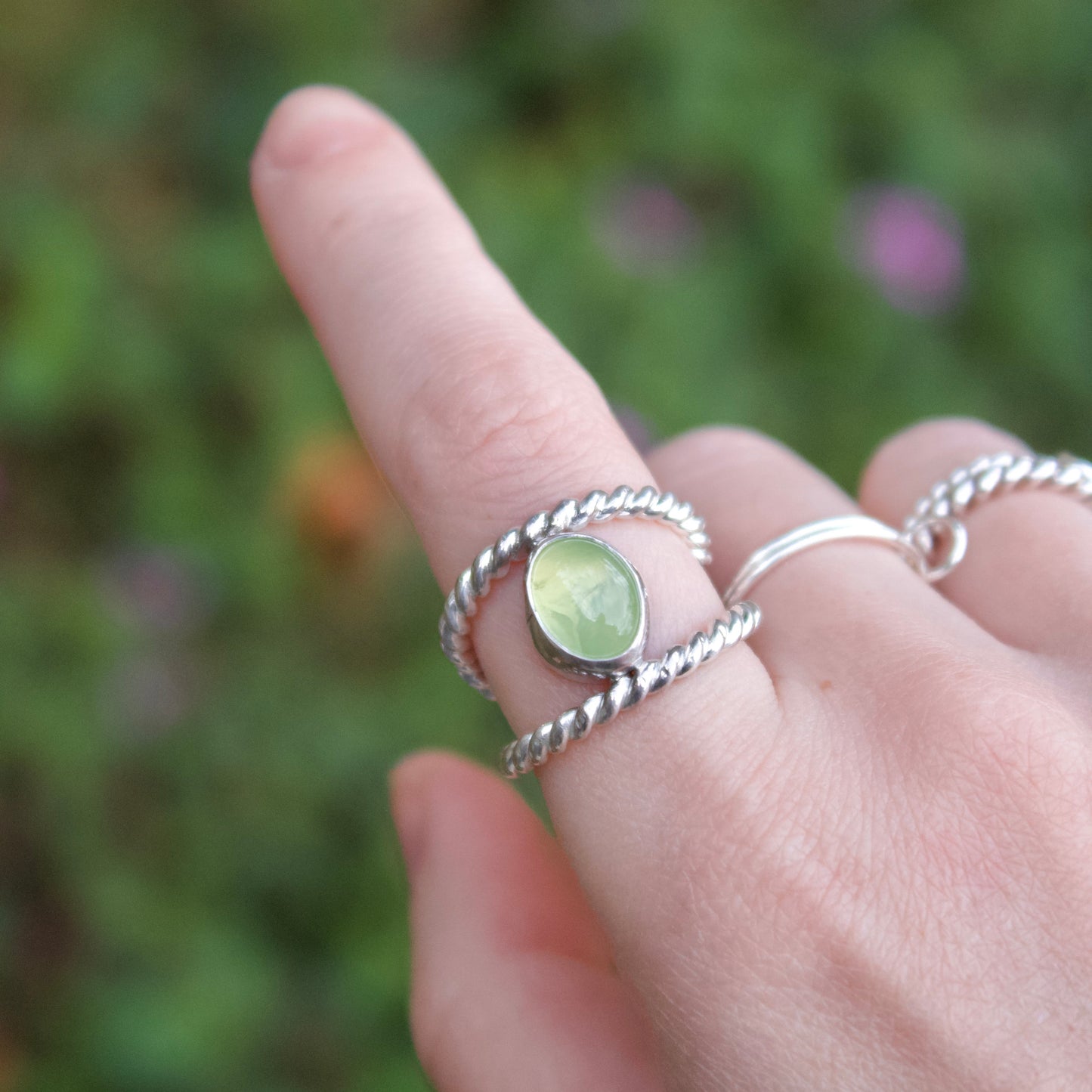 Prehnite double band ring