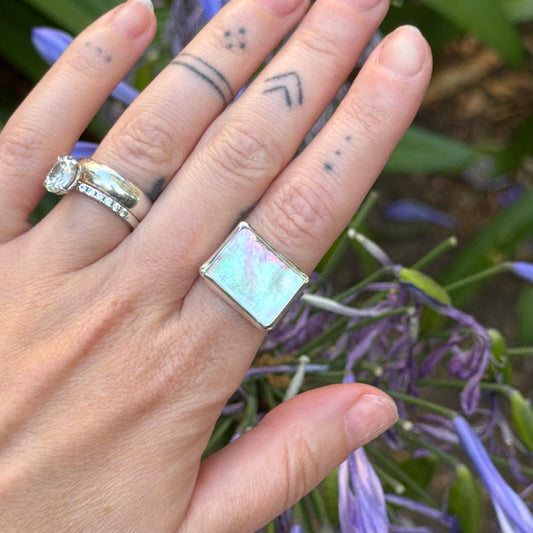 Adjustable abalone ring V
