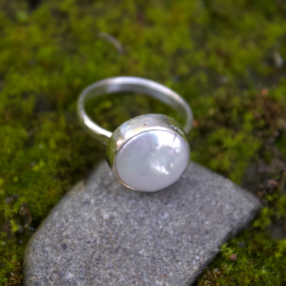 Freshwater pearl ring size 7.5