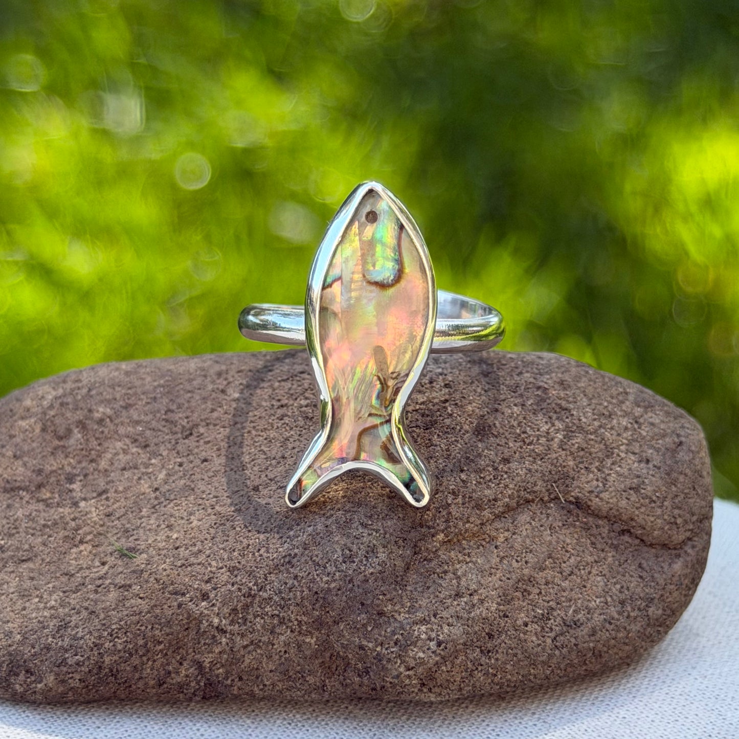 Adjustable abalone fish ring II