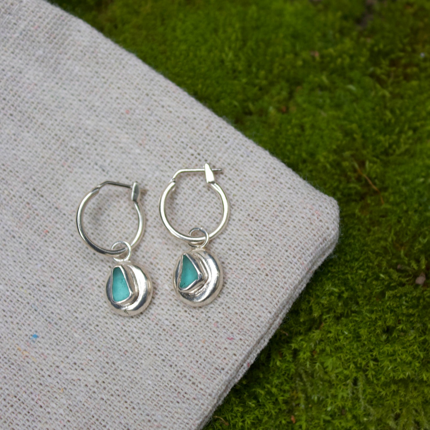 Ocean pebble hoops