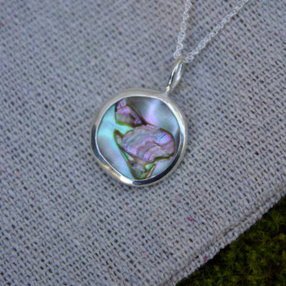 Abalone coin necklace IV