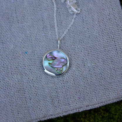 Abalone coin necklace IV