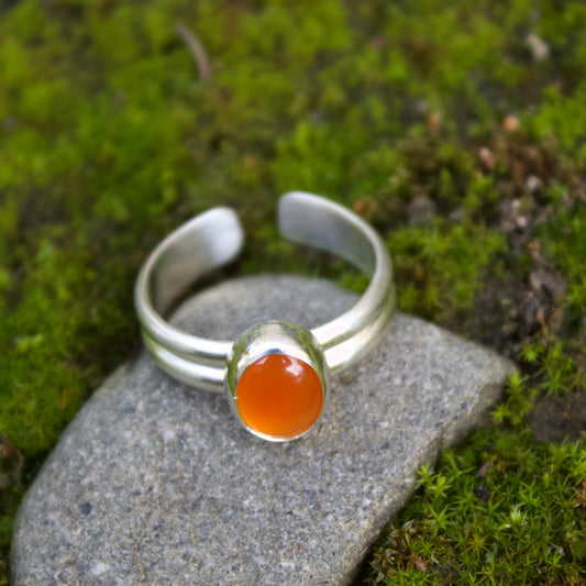 Adjustable orange carnelian ring