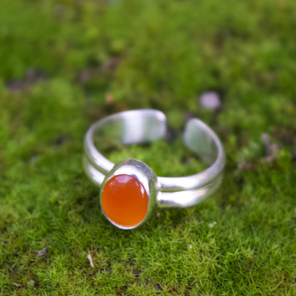 Adjustable orange carnelian ring
