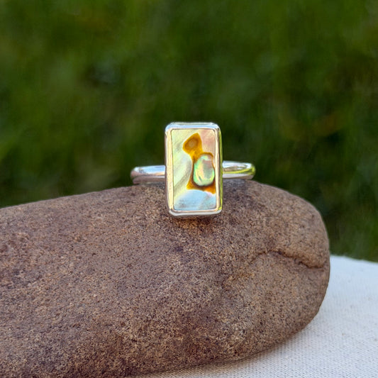 Adjustable abalone ring