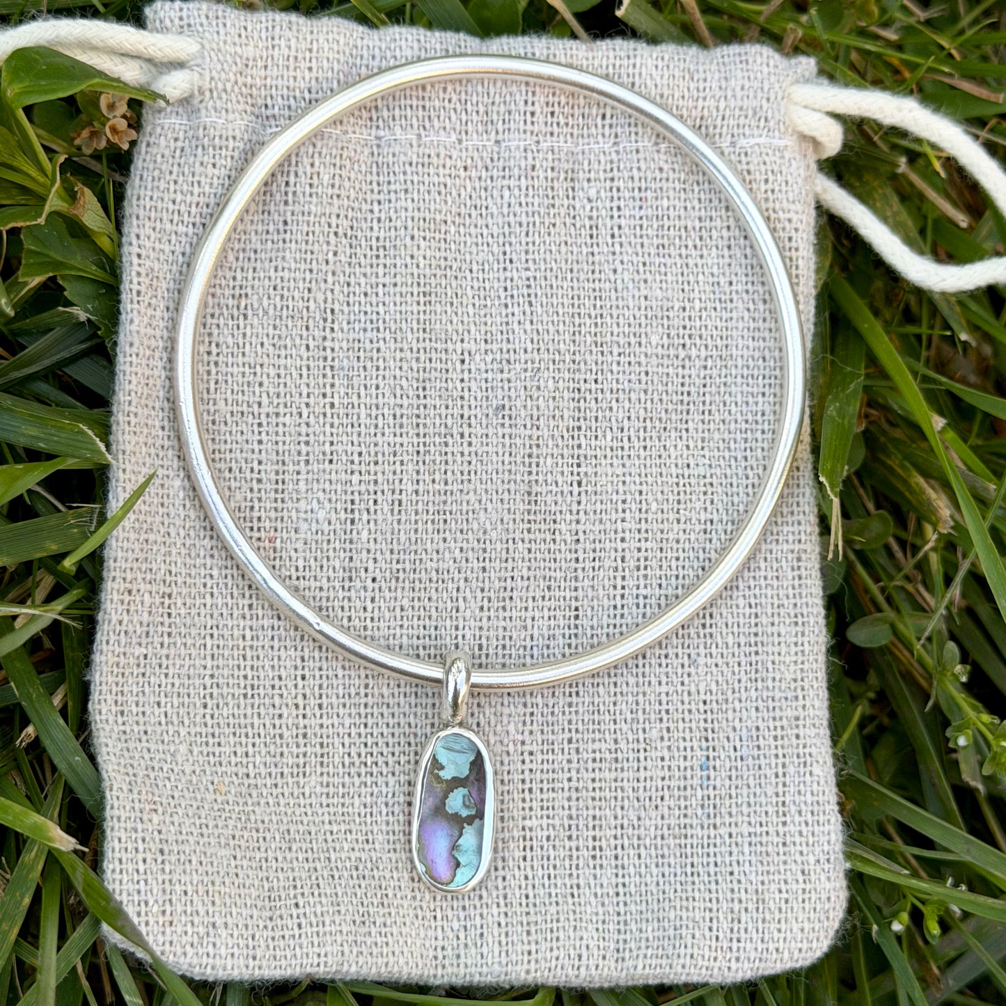 Abalone bangle size M