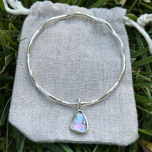 Wavy abalone bangle size M