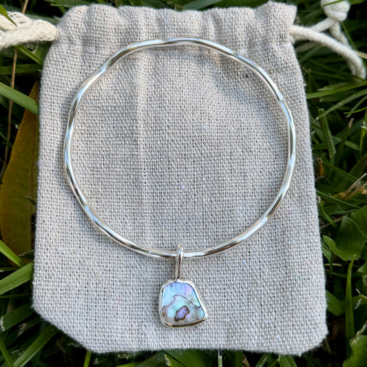 Wavy abalone bangle size S/M