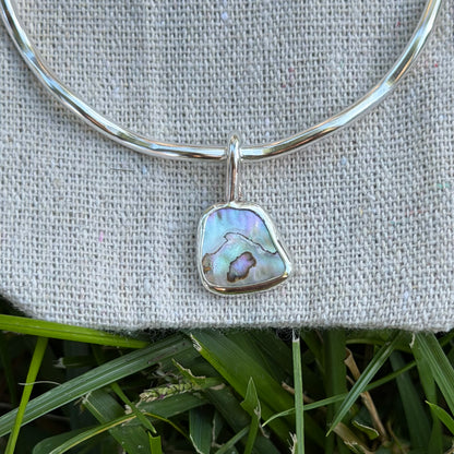 Wavy abalone bangle size S/M