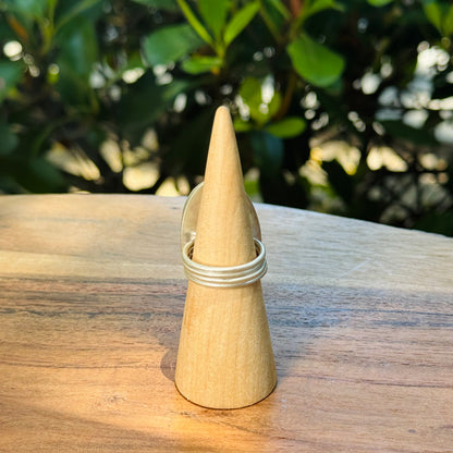 Serpentine maxi ring