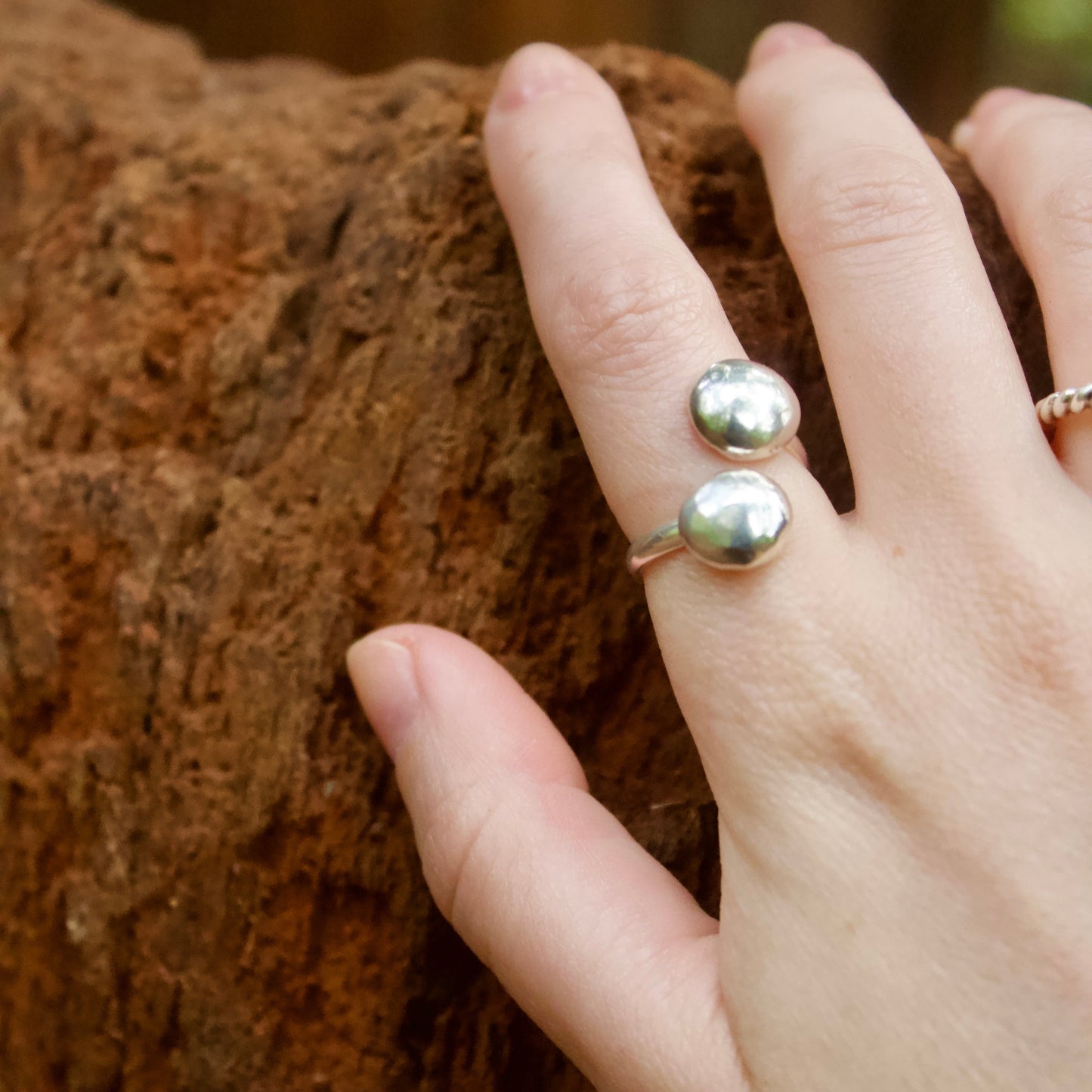 Dot ring