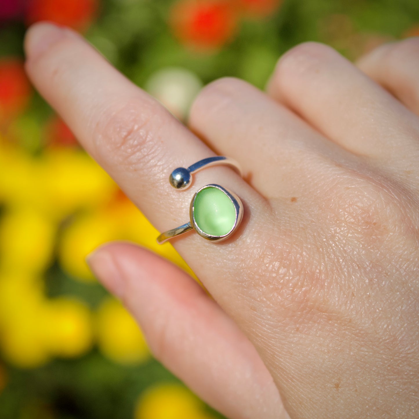 Swirl ring green