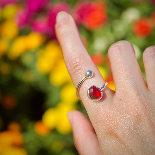 Swirl ring red